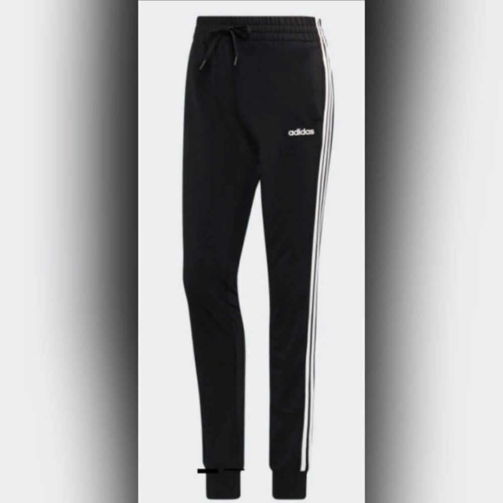 Women's Adidas Essentials Pants size M